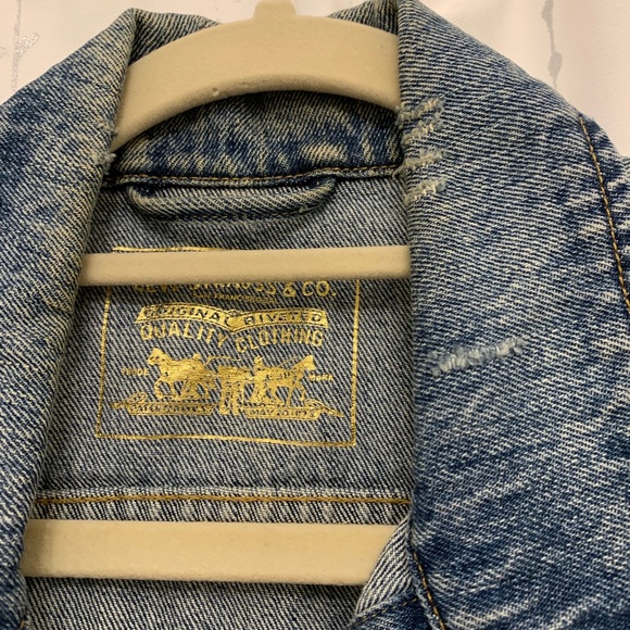 Levi Denim Vest - Picture 3 of 5